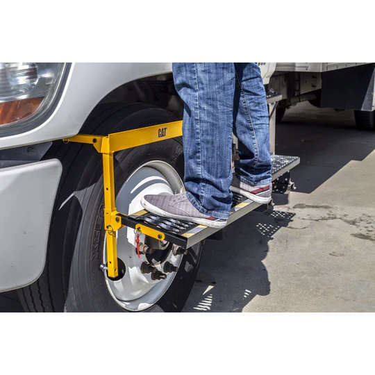 350 Pound Deluxe Truck/SUV Tire Service Step - Image 3